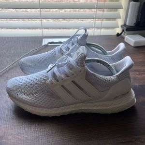 Adidas ultra boost triple white 2.0